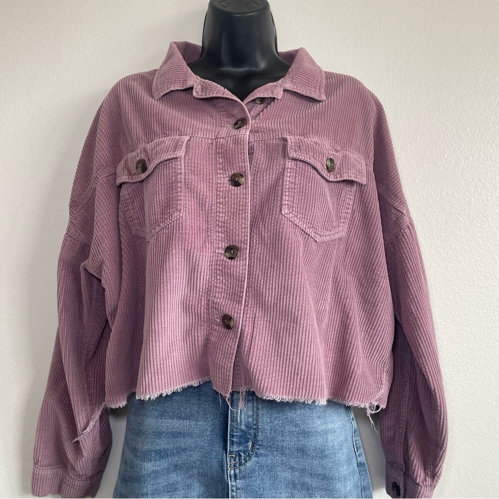 American Eagle Cropped Corduroy Shacket Jacket Mauve Pink Raw Hem Medium - Picture 2 of 9